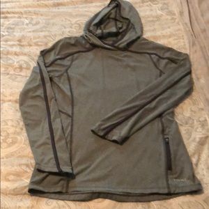 4/$20 Hind Athletic long sleeve shirt, size small